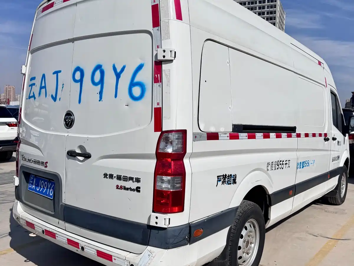 Foton Tuyano 2019 2019 Model 2.8T Van Extended Wheelbase Medium Roof 3 Seater 4J28TC3