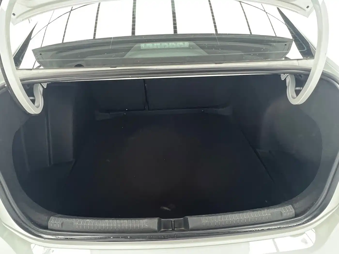 Volkswagen Lavida 2023 280TSI DSG Starlight Comfort Edition фото 12