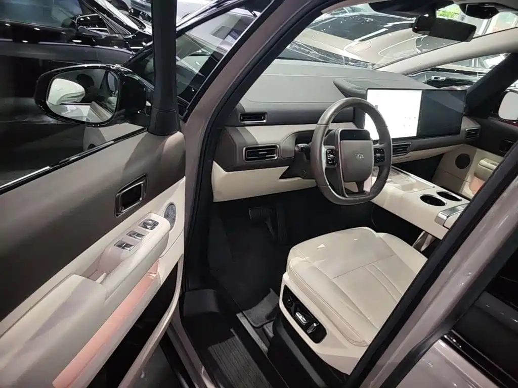 Li Auto MEGA 2024 2024 Ultra