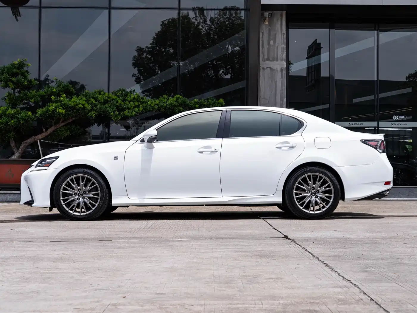 Lexus GS 2016 200t F SPORT фото 4