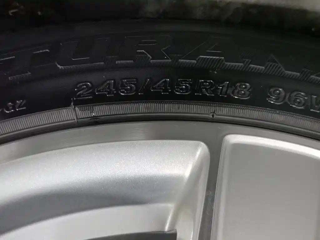 Фото 24 - Buick LaCrosse