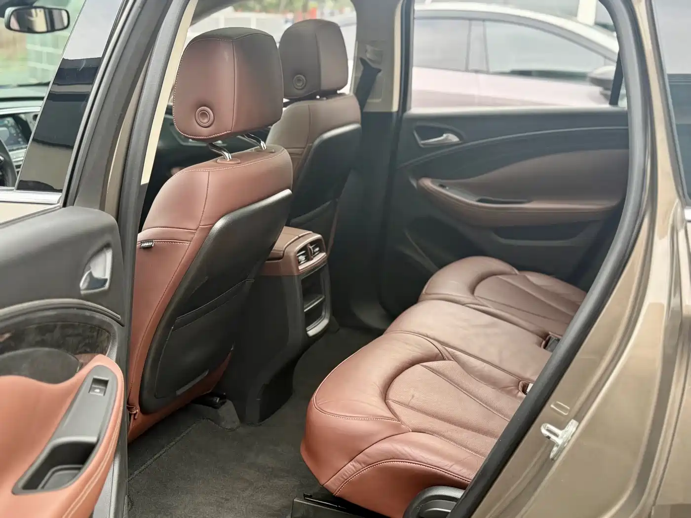 Buick Envision Plus 2014 28T 4WD Luxury фото 10