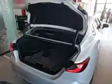Photo 19 - Toyota Camry