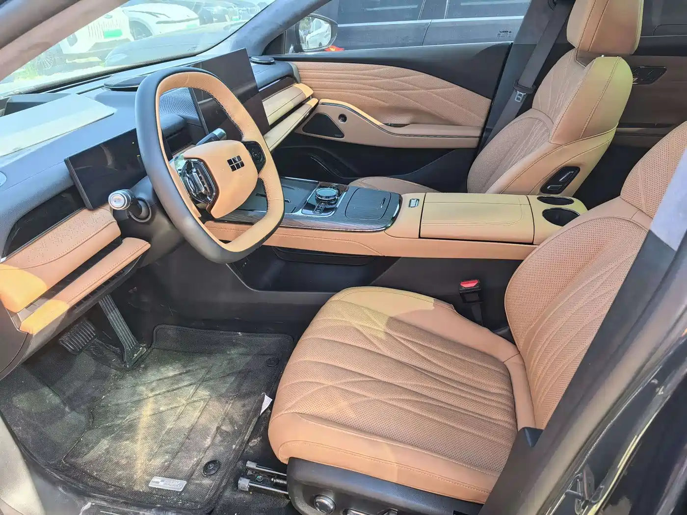 Geely Galaxy Galaxy Xingyao 8 2025 130km EM-P Starship Edition фото 4