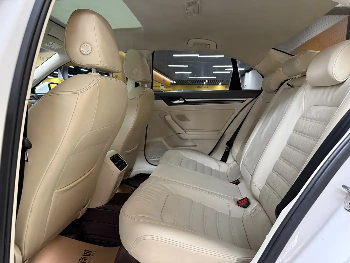 Volkswagen Lamando 2017 280TSI DSG Luxury Edition фото 11