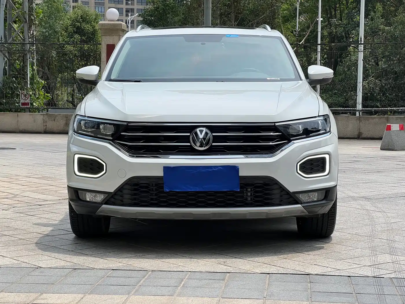 Volkswagen T-ROC 2020 280TSI DSG 2WD Comfort фото 2