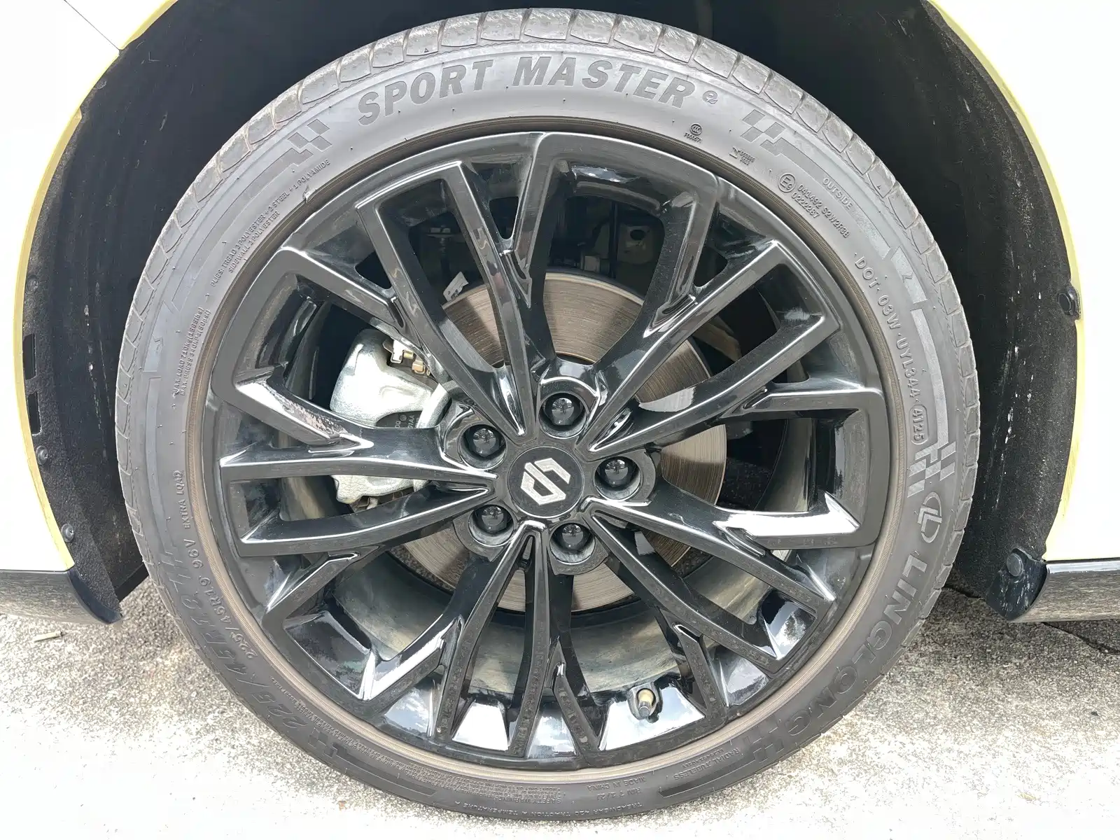 Фото 7 - Leapmotor Lafa 5