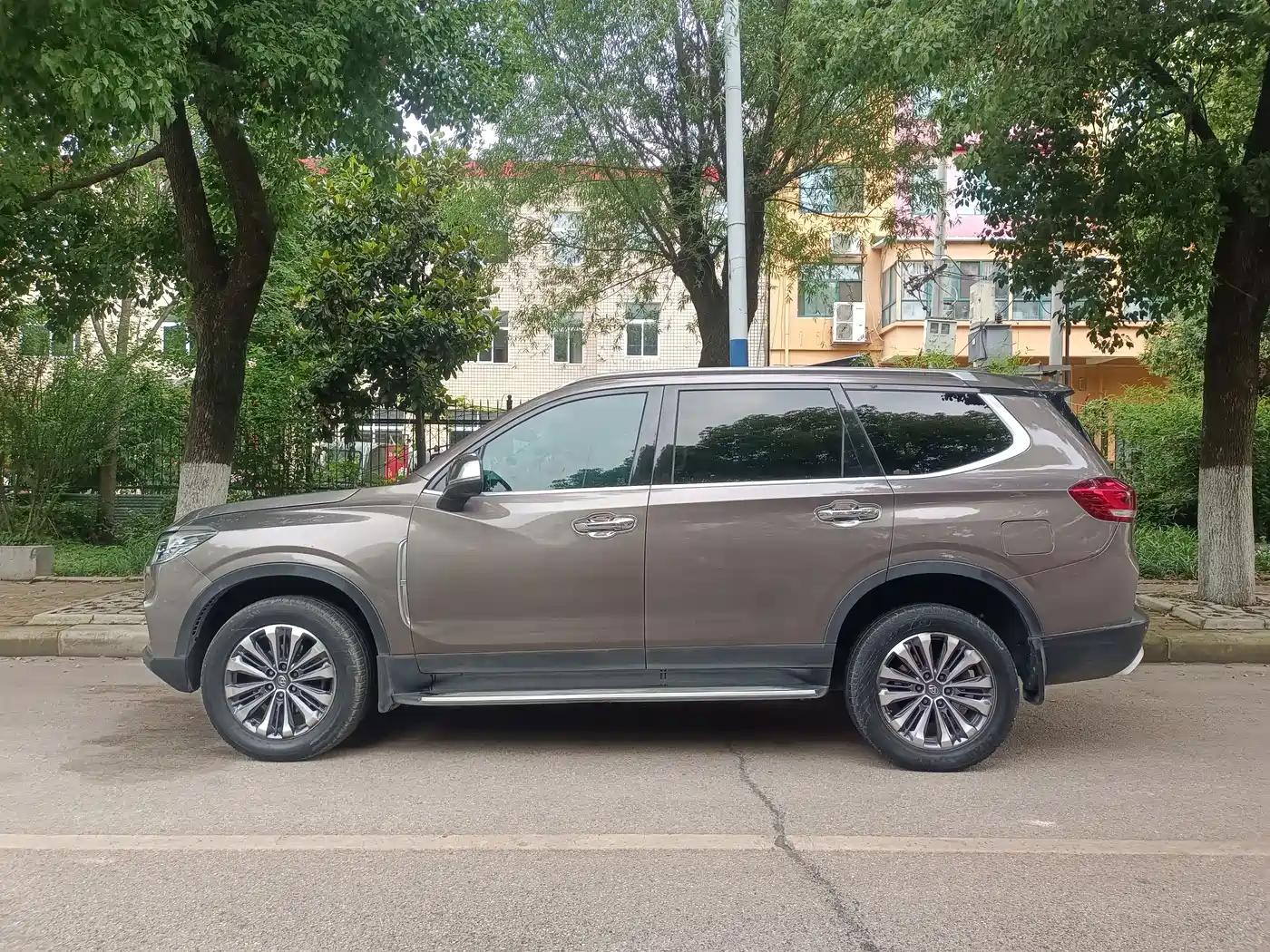 SAIC Maxus D90 2017 2.0T Automatic 4WD Sirius фото 7