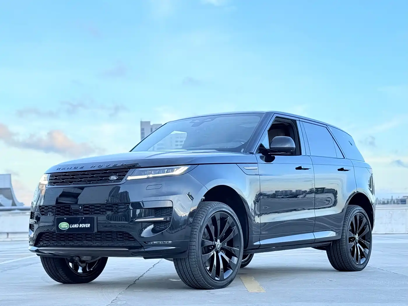 Land Rover Range Rover Sport 2024 400PS Exemplary Edition