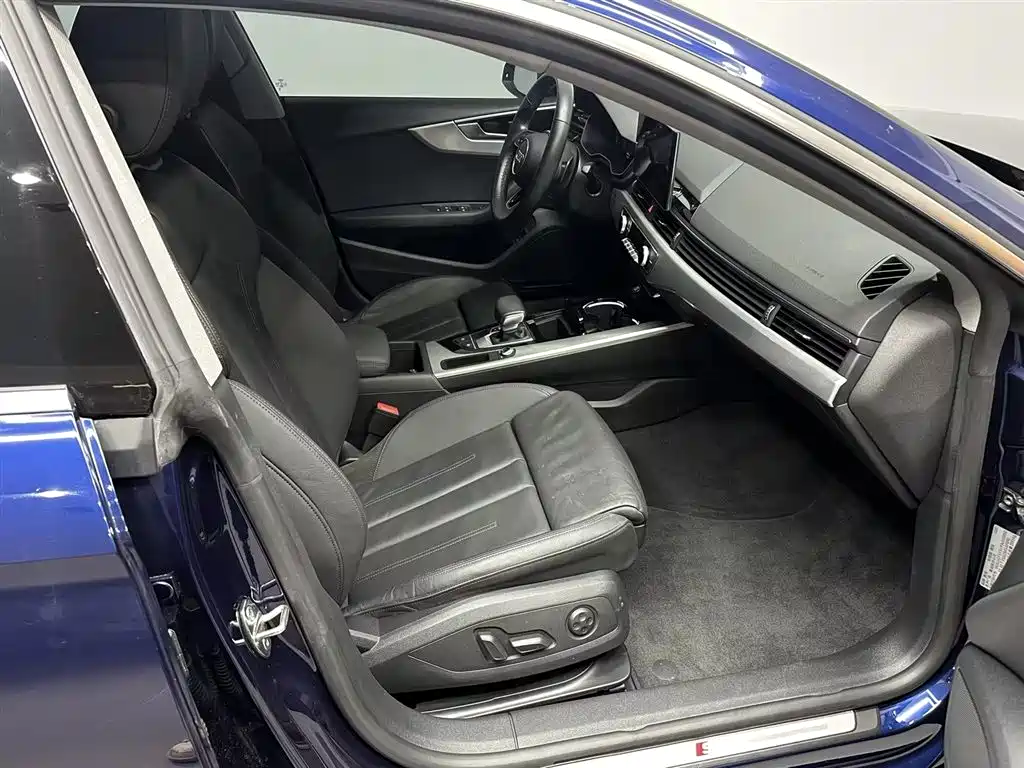 AUDI A5 (IMPORT)