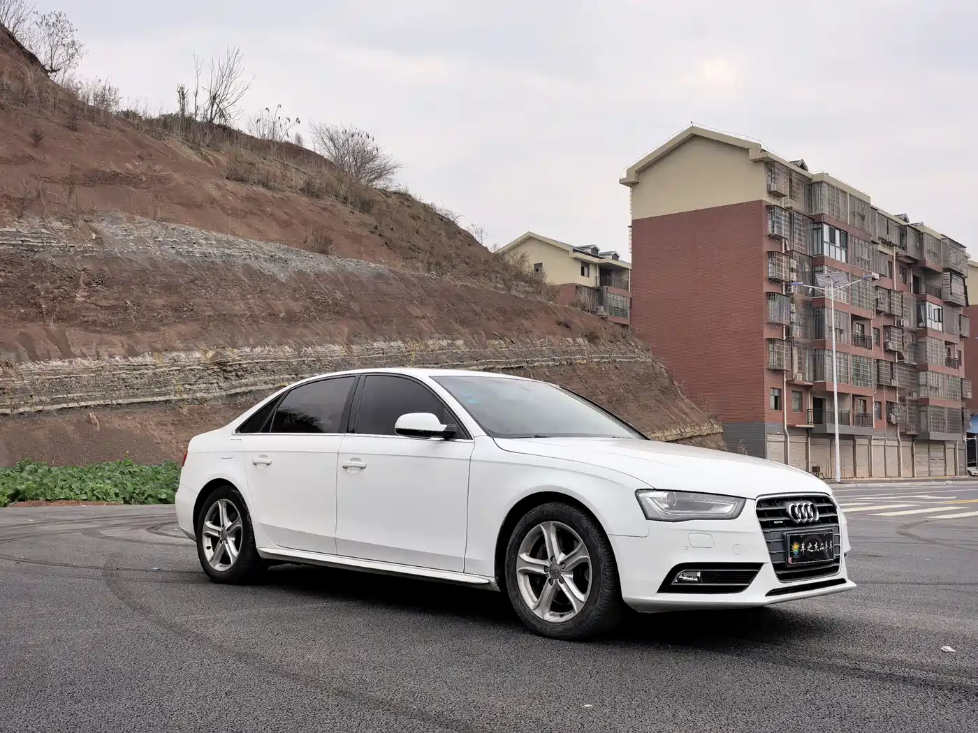 Audi A4L 2015 45 TFSI quattro Individual Sport фото 3