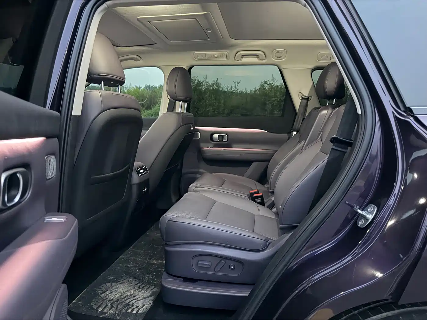 Leapmotor C16 2026 2026 Model Year EV 630 LiDAR Premium Edition 6-Seater