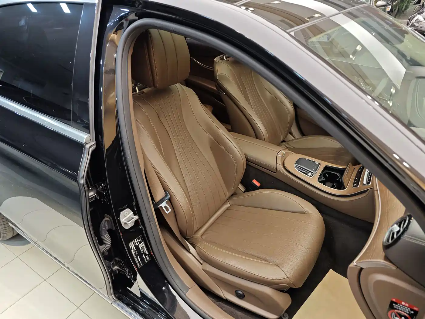 Mercedes-Benz E-Class 2021 Facelift E 300 L Fashion фото 33