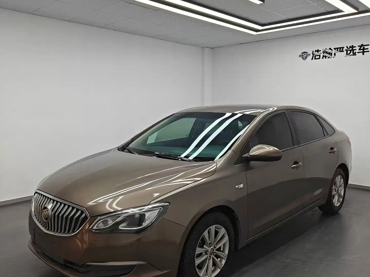 صورة 1 - Buick Excelle
