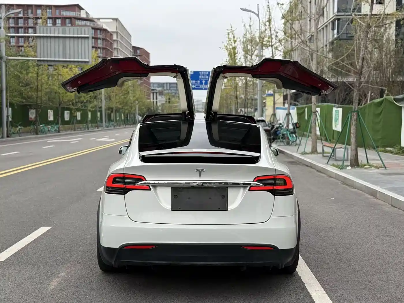 Tesla Model X 2016 2016 Model X 90D