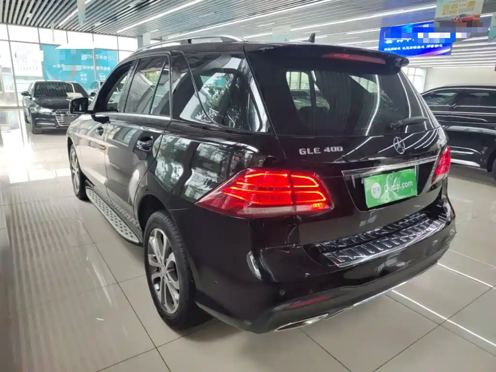 Mercedes-Benz GLE 2016 GLE 320 4MATIC Dynamic фото 5