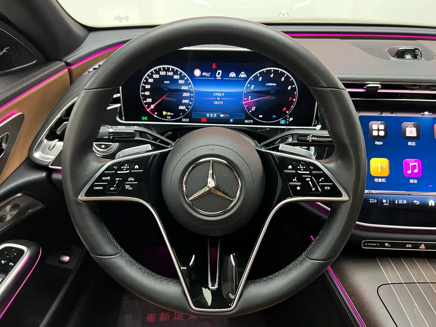 Mercedes-Benz E-Class 2025 E 300 L Luxury фото 14