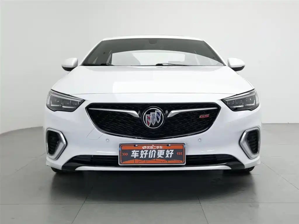 Buick Regal 2017 GS 28T Luxury Model фото 3