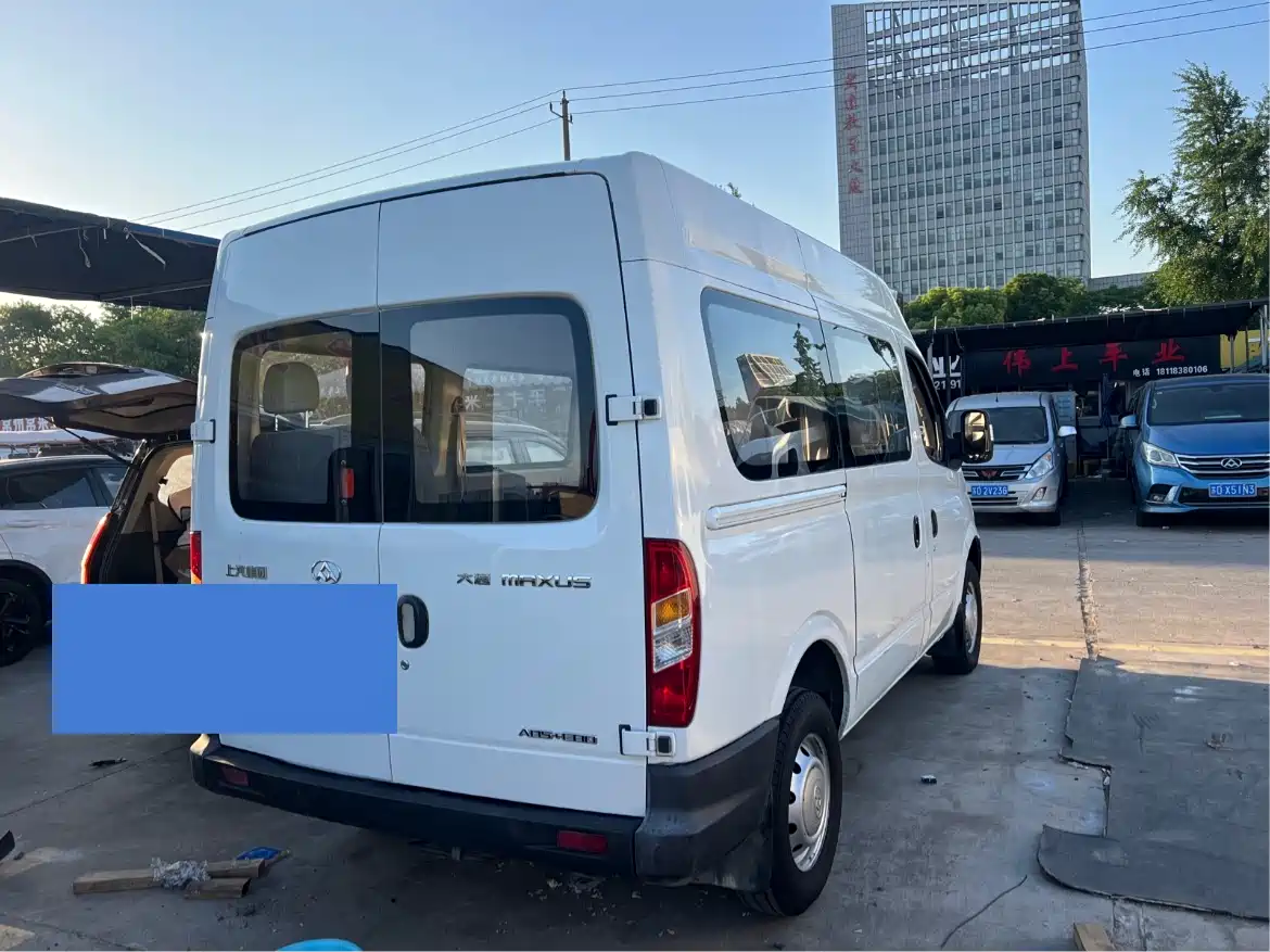 SAIC Maxus Xintu V80 2017 2.5T Manual Shangjie Edition China IV Short Wheelbase Medium Roof 9 Seats фото 12