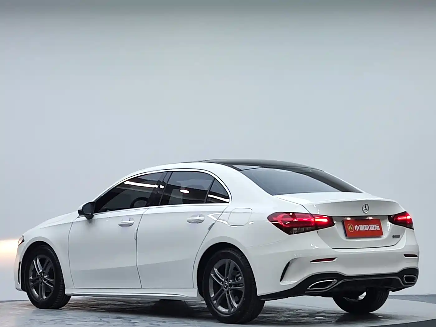 Mercedes-Benz A-Class 2022 A 180 L Sport Sedan фото 6