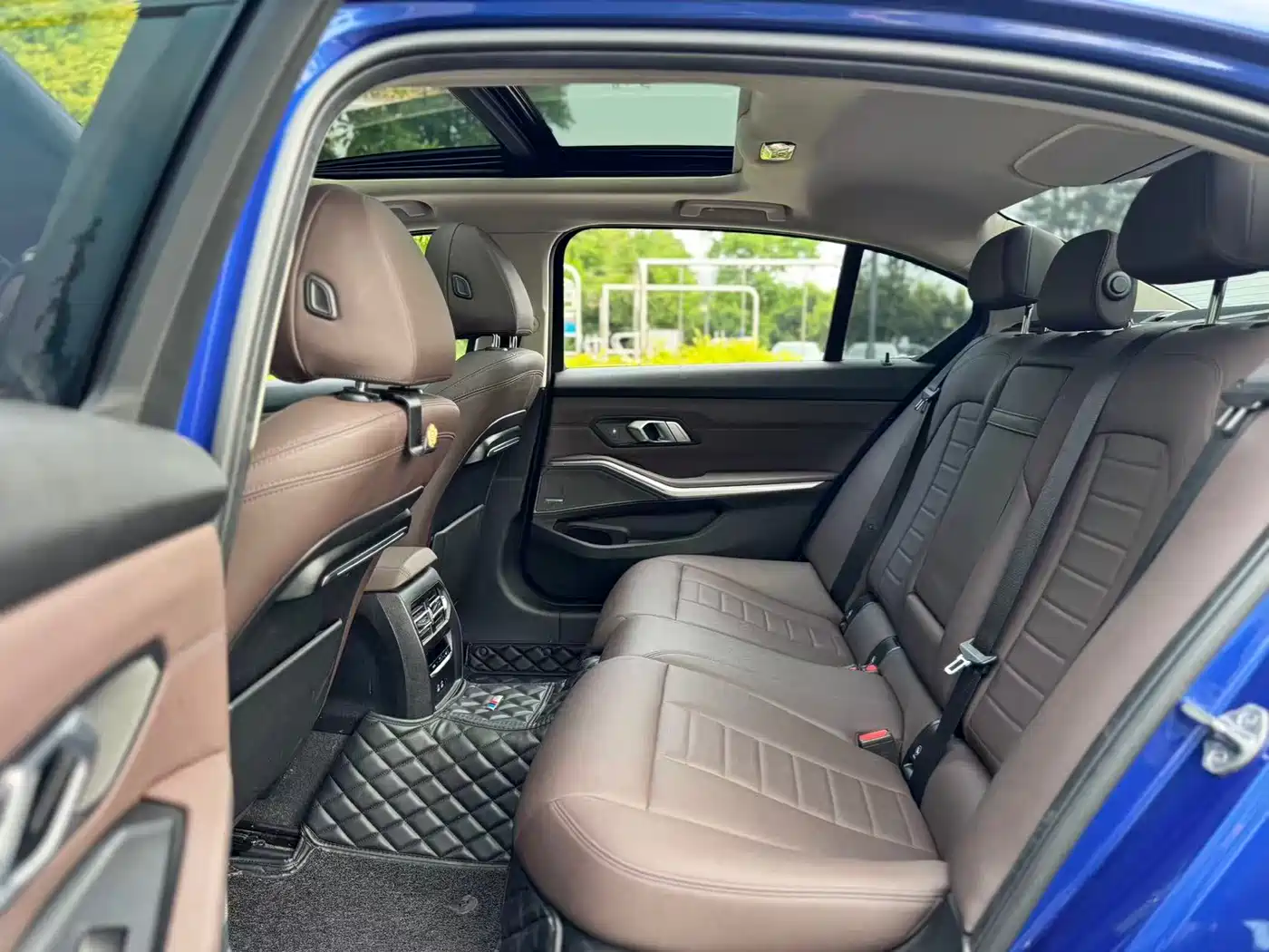 BMW 3 Series 2020 325Li M Sport Black Night Package фото 10