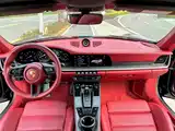 Photo 3 - Porsche 911