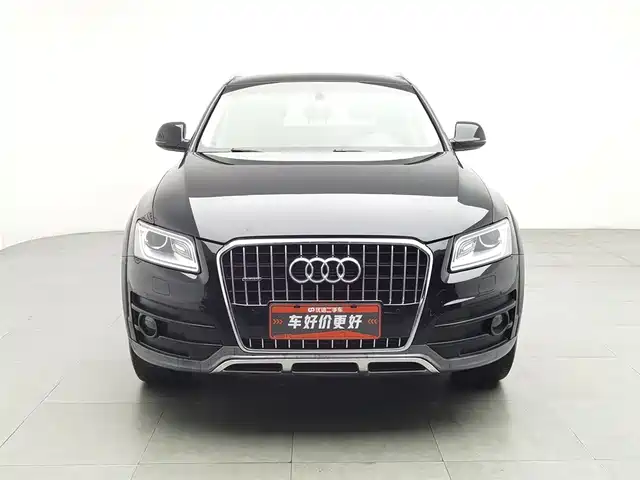 Audi Q5 2018 Collector's Edition 40 TFSI Technology — фото 3