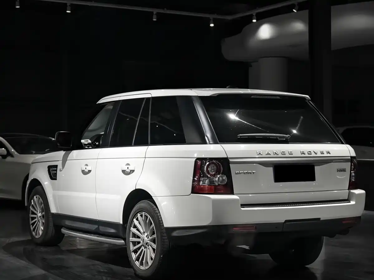 Photo 7 - Land Rover Range Rover Sport