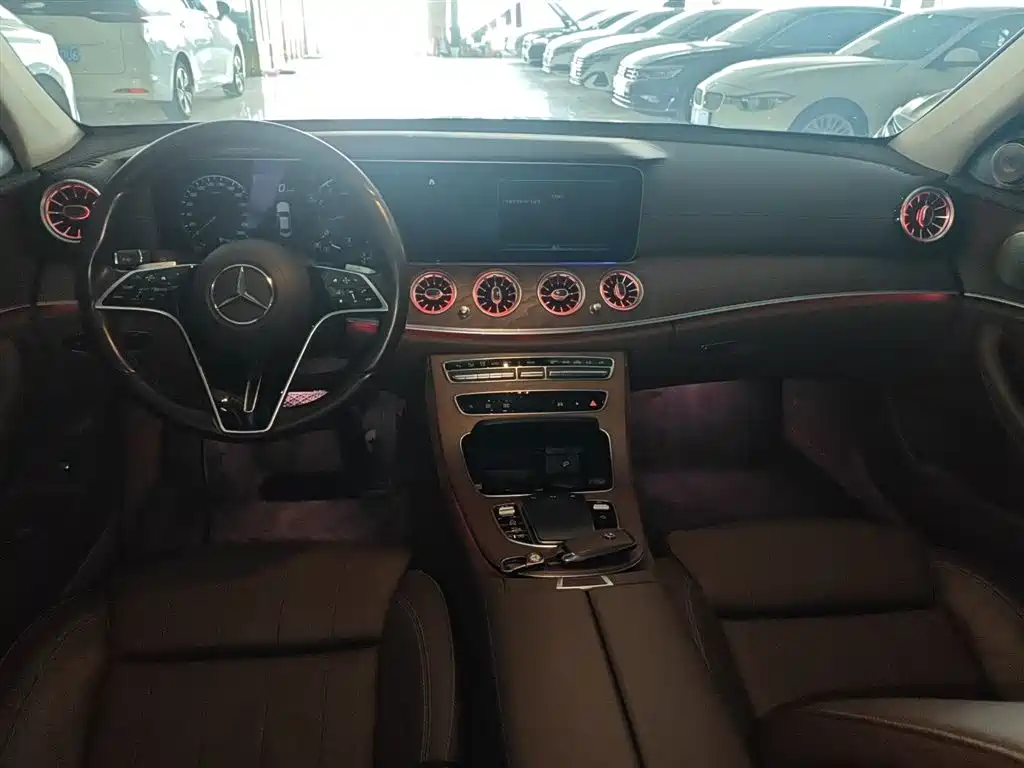 Mercedes-Benz E-Class 2022 Second Facelift E 300 L Fashion фото 10