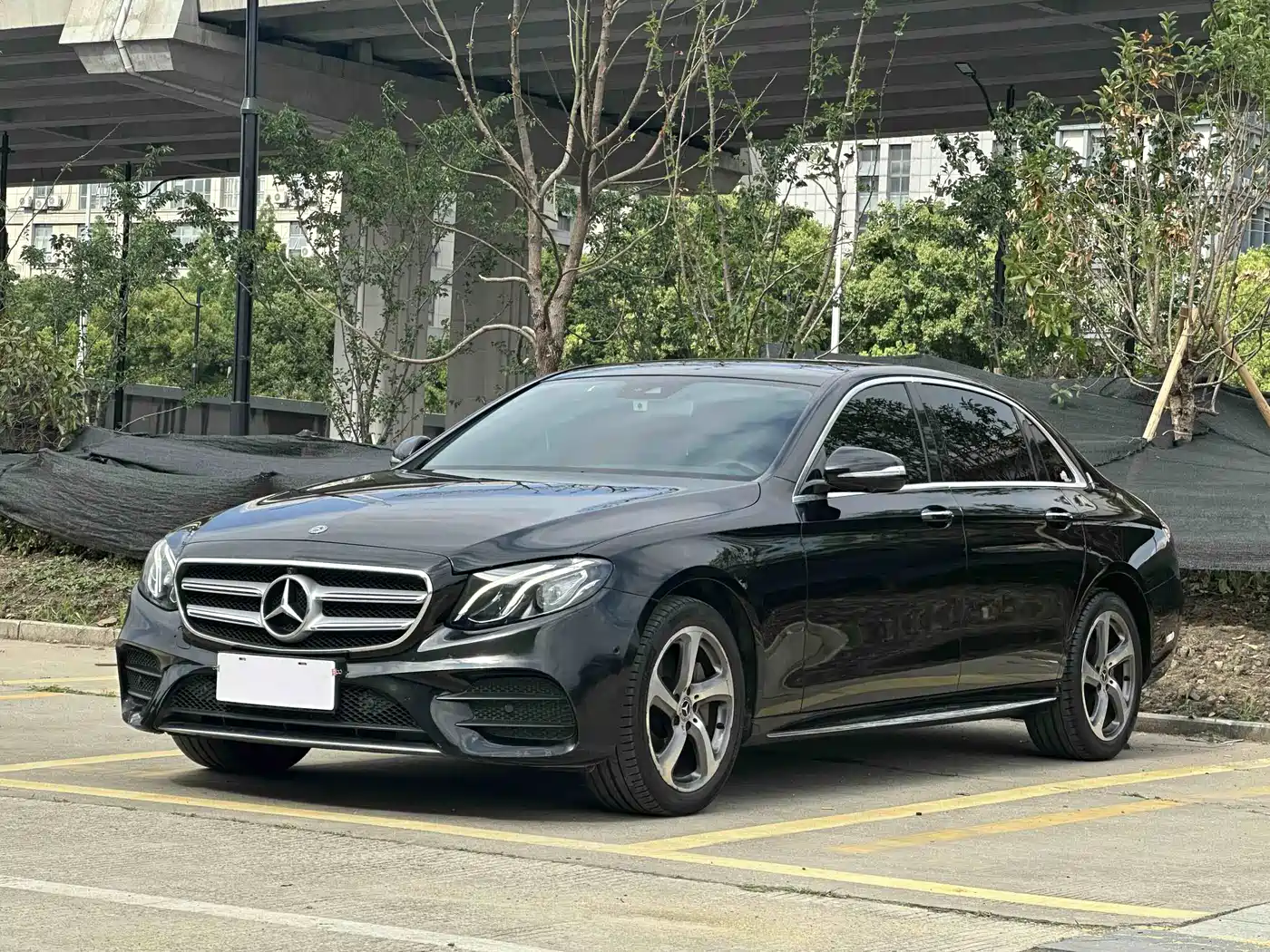 Mercedes-Benz E-Class 2016 E 300 L Sport Luxury
