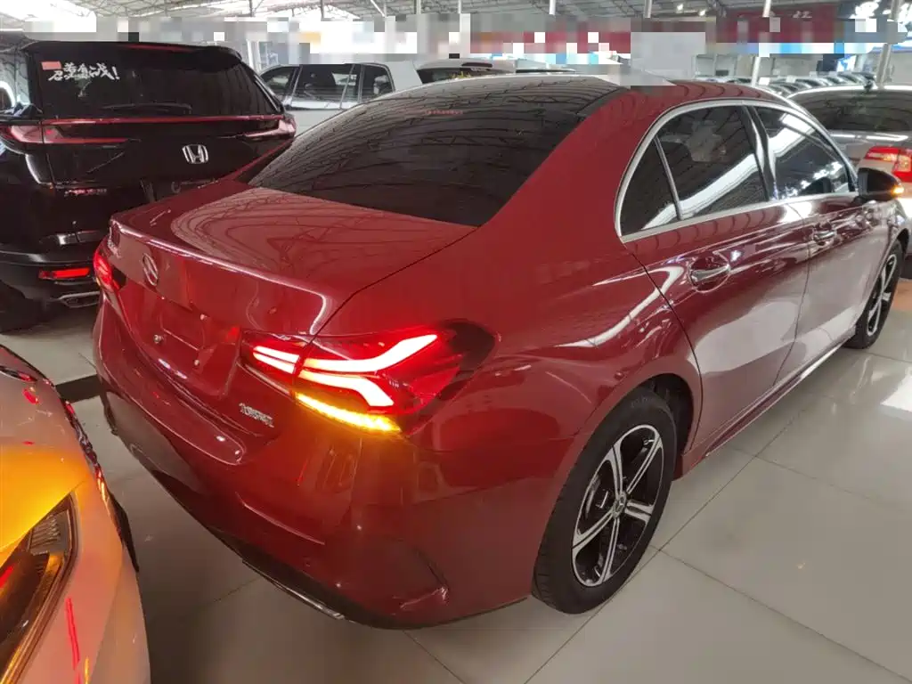 Mercedes-Benz A-Class 2022 Facelift III A 200 L Sport Sedan Fashion фото 23