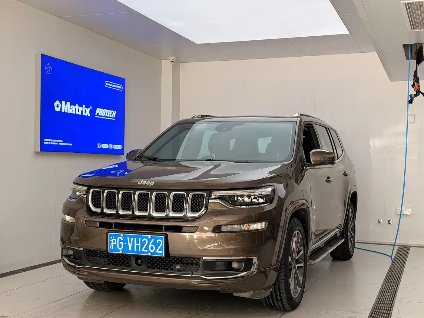 Jeep Grand Commander 2018 2018 2.0T AWD Intelligent Edition (China V)