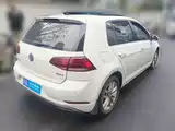 Photo 2 - Volkswagen Golf