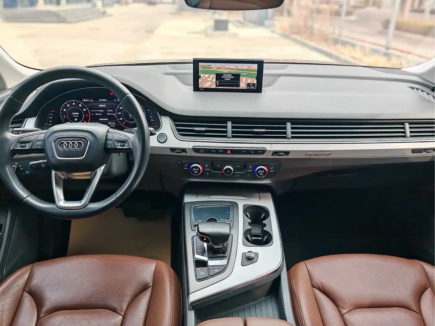AUDI Q7
