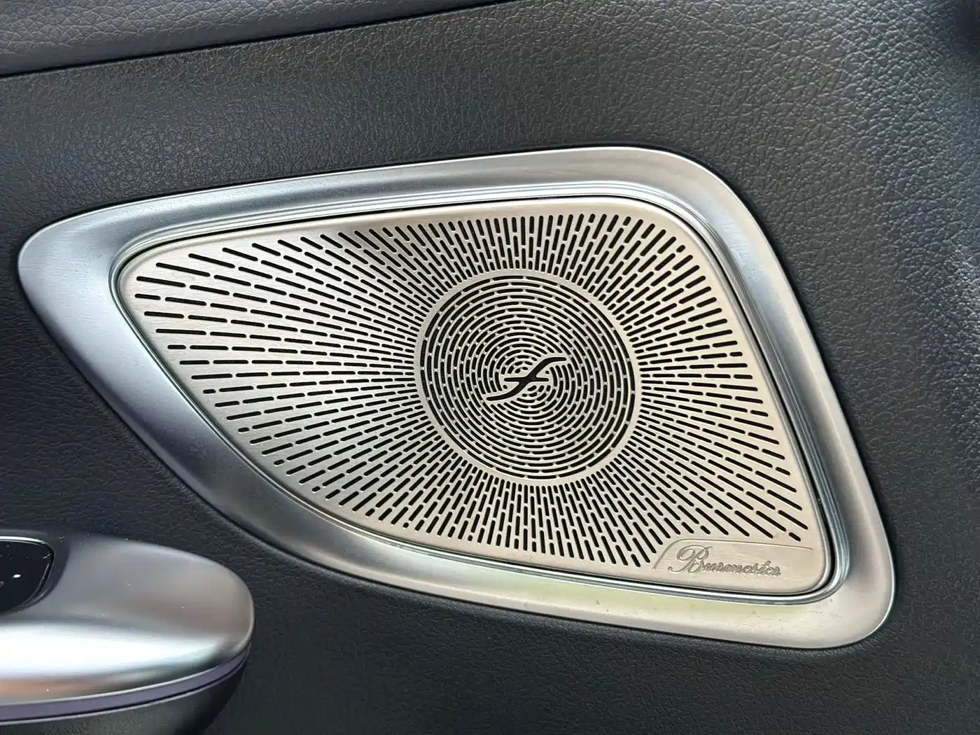 Mercedes-Benz C-Class 2024 Facelift C 260 L Moonlight Sport фото 11