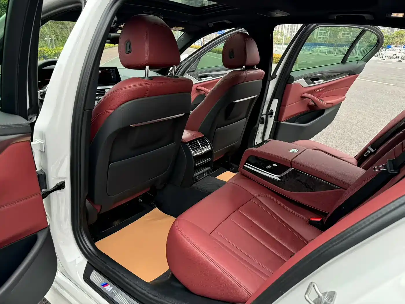 BMW 5 Series 2020 530Li Leading M Sport Package фото 5
