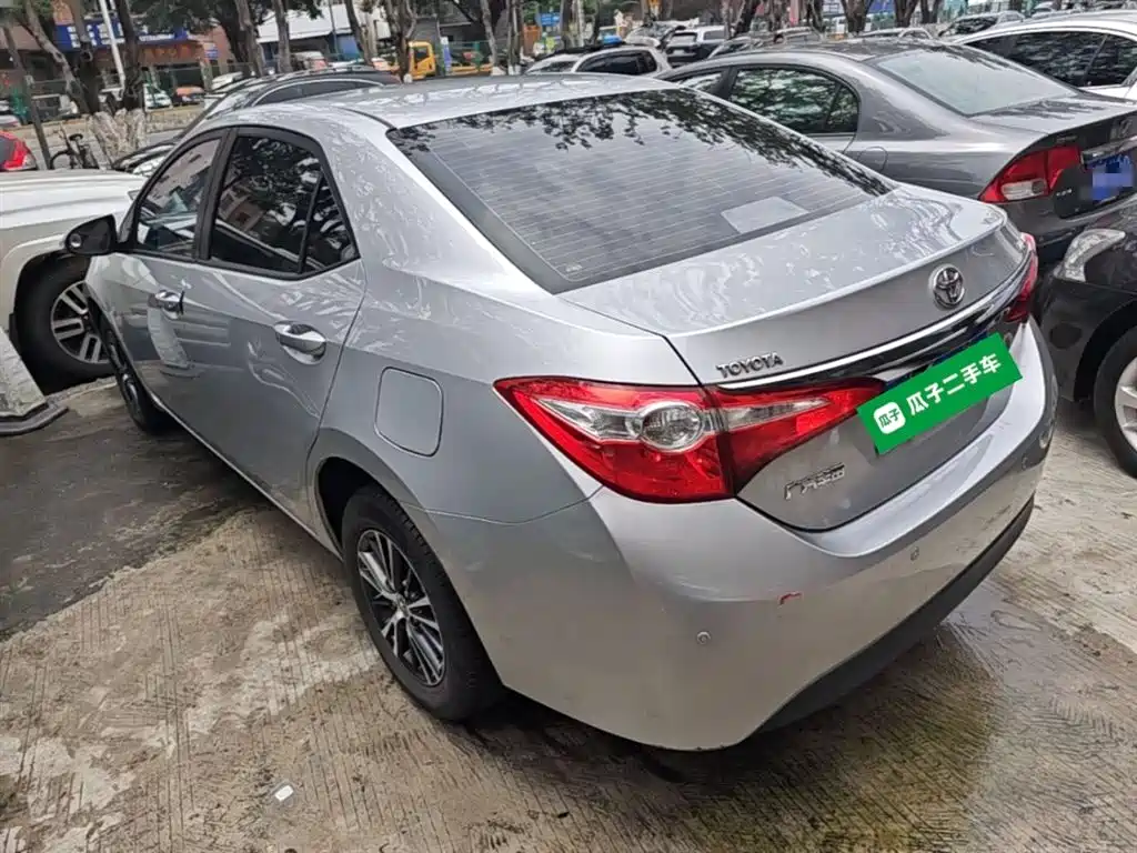 Toyota Levin 2016 1.6G CVT Elite Edition фото 5
