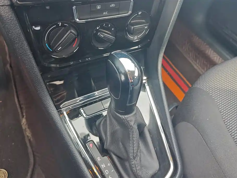 Volkswagen Bora 2019 Facelift 1.5L Automatic Fashion China V фото 16