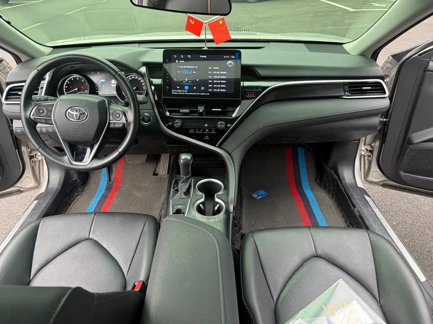 Toyota Camry 2023 2.0G Luxury Edition фото 10