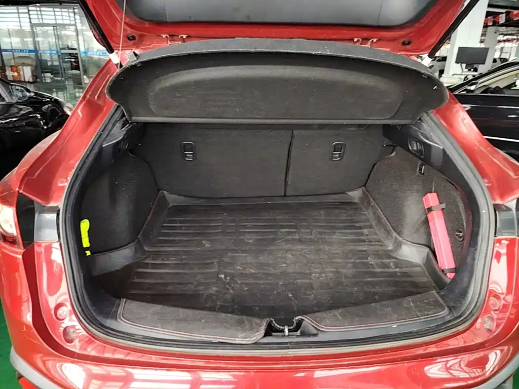 Фото 19 - Mazda CX-4