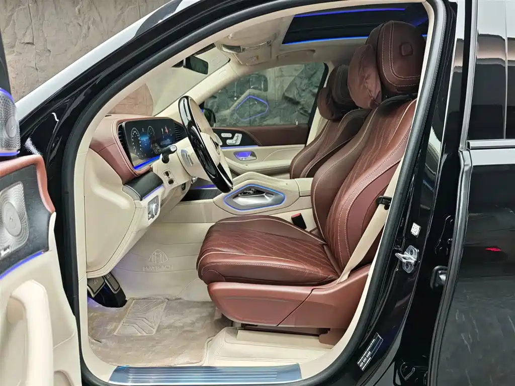 Mercedes-Benz Maybach GLS 2025 GLS 600 4MATIC Polar Night Edition фото 8