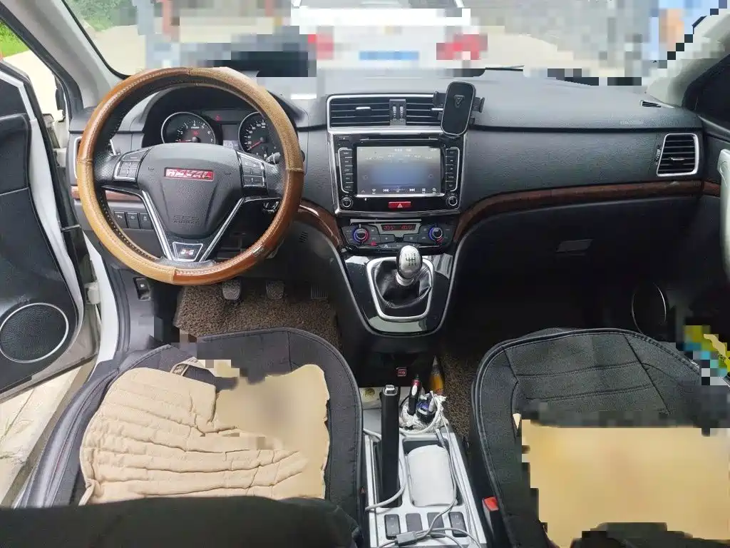 Photo 13 - Haval H6