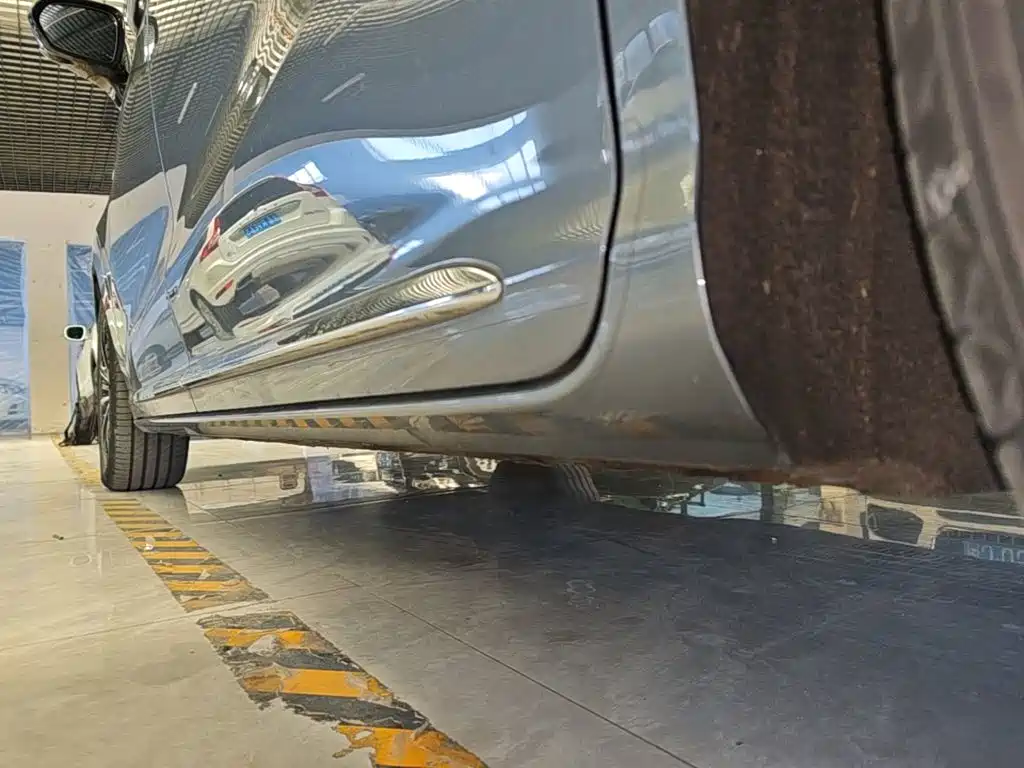 Roewe iMAX8 2023 2022 400TGI Honor Edition