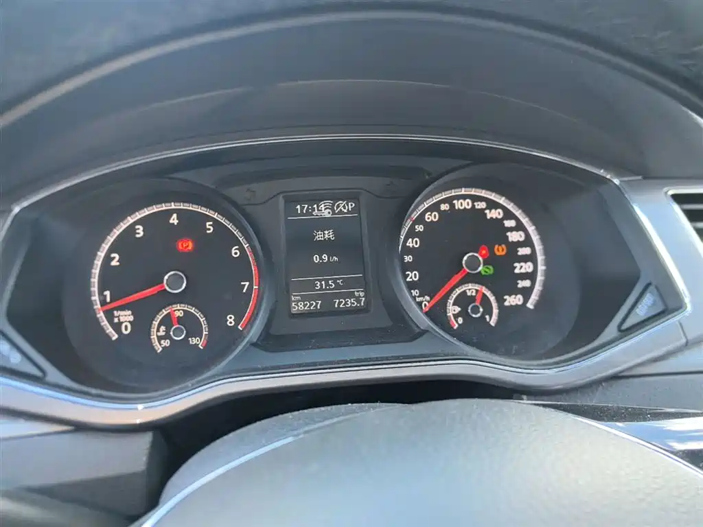 Volkswagen Passat 2017 330TSI DSG Prestige фото 12
