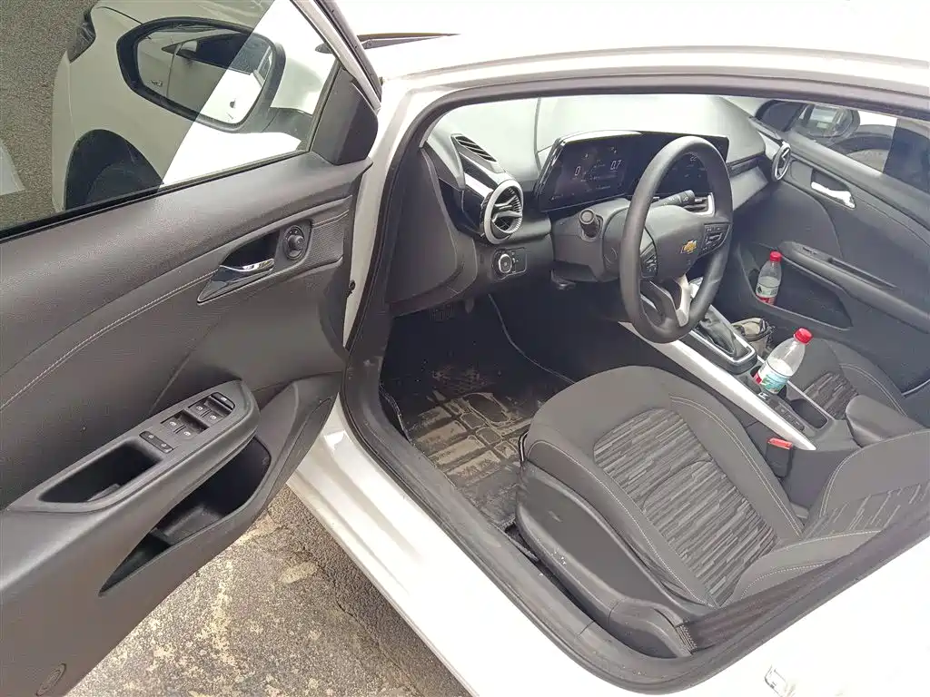 Chevrolet Monza 2023 1.5L DCT Enjoyment Edition фото 12