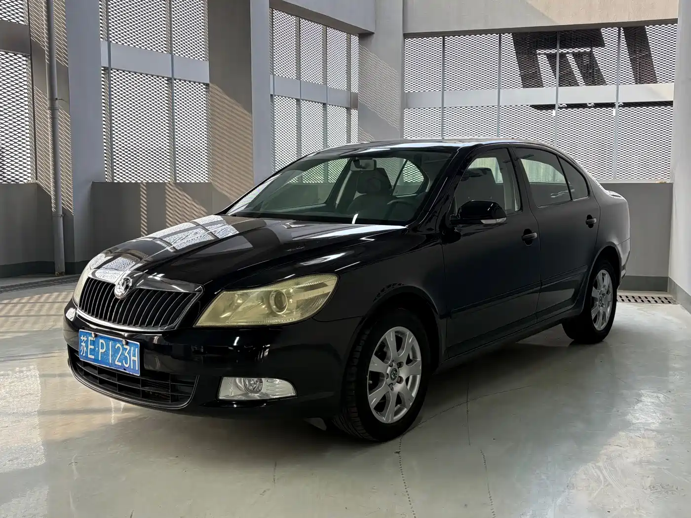 Škoda Octavia 2010 1.6L Auto Comfort