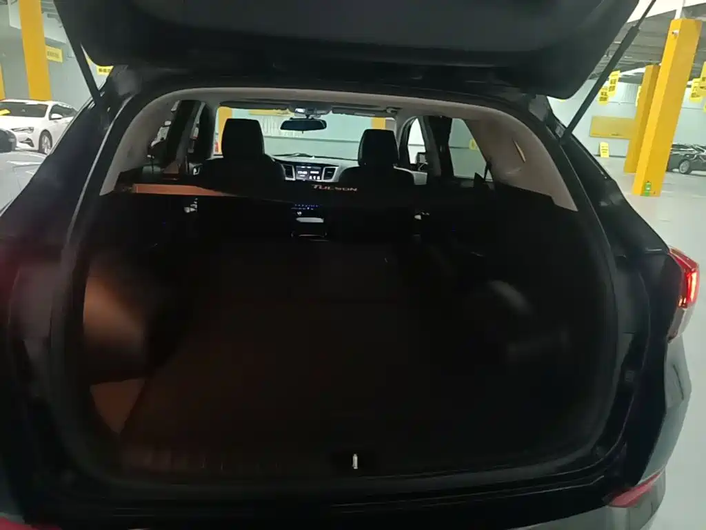 Hyundai Tucson 2016 2015 1.6T Dual Clutch 2WD Smart