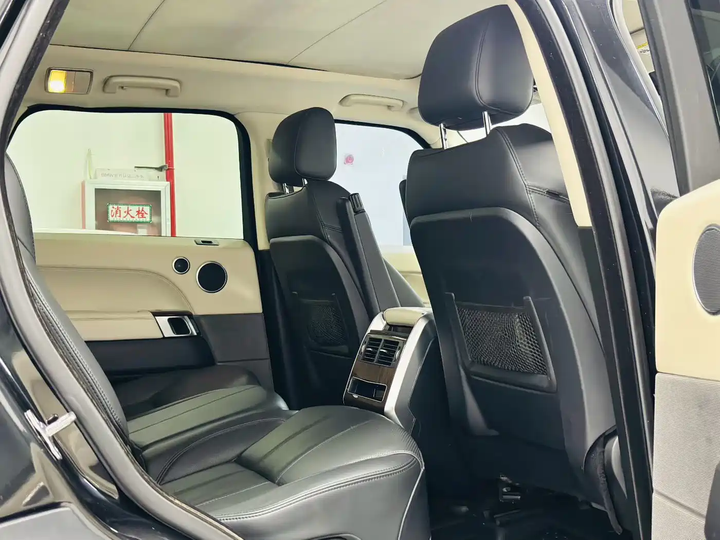 Land Rover Range Rover Sport фото 6