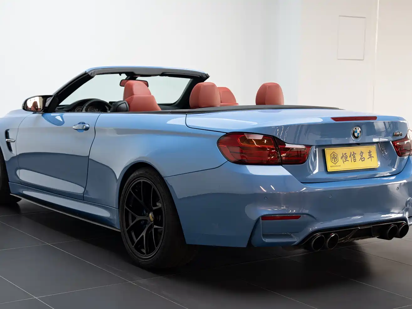 BMW M4 2014 M4 Convertible Coupe фото 8