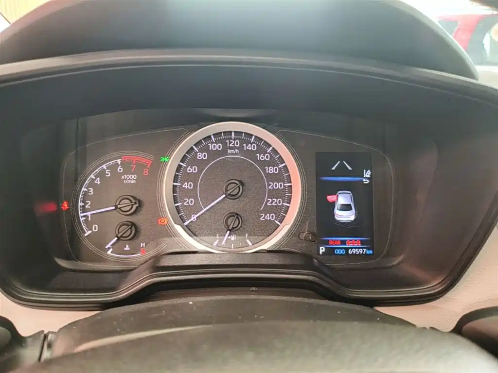 Toyota Levin 2019 185T CVT Luxury Edition China VI фото 12